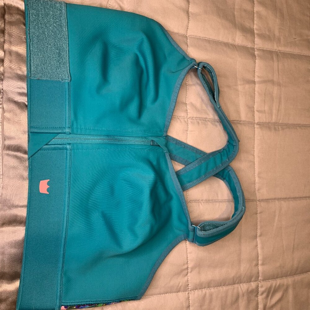 Shefit flex sports bra in 2Luxe Tropical Blue